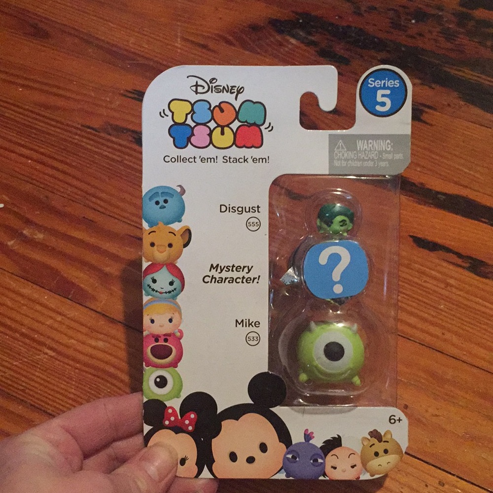 Disney tsum tsum series 5 vinyl figurines